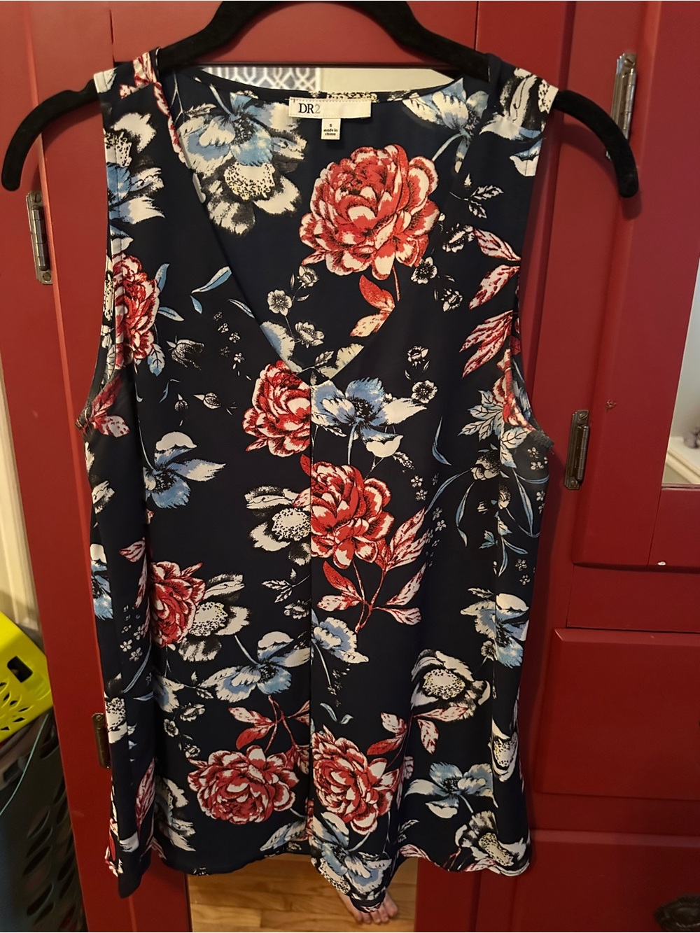 DR2 Navy Floral V-Neck Tank Top - Red & Light Blue Flowers